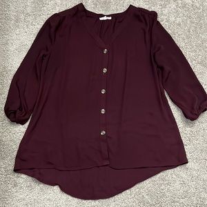 Maurice’s womens button down blouse 3/4 sleeve size large maroon color